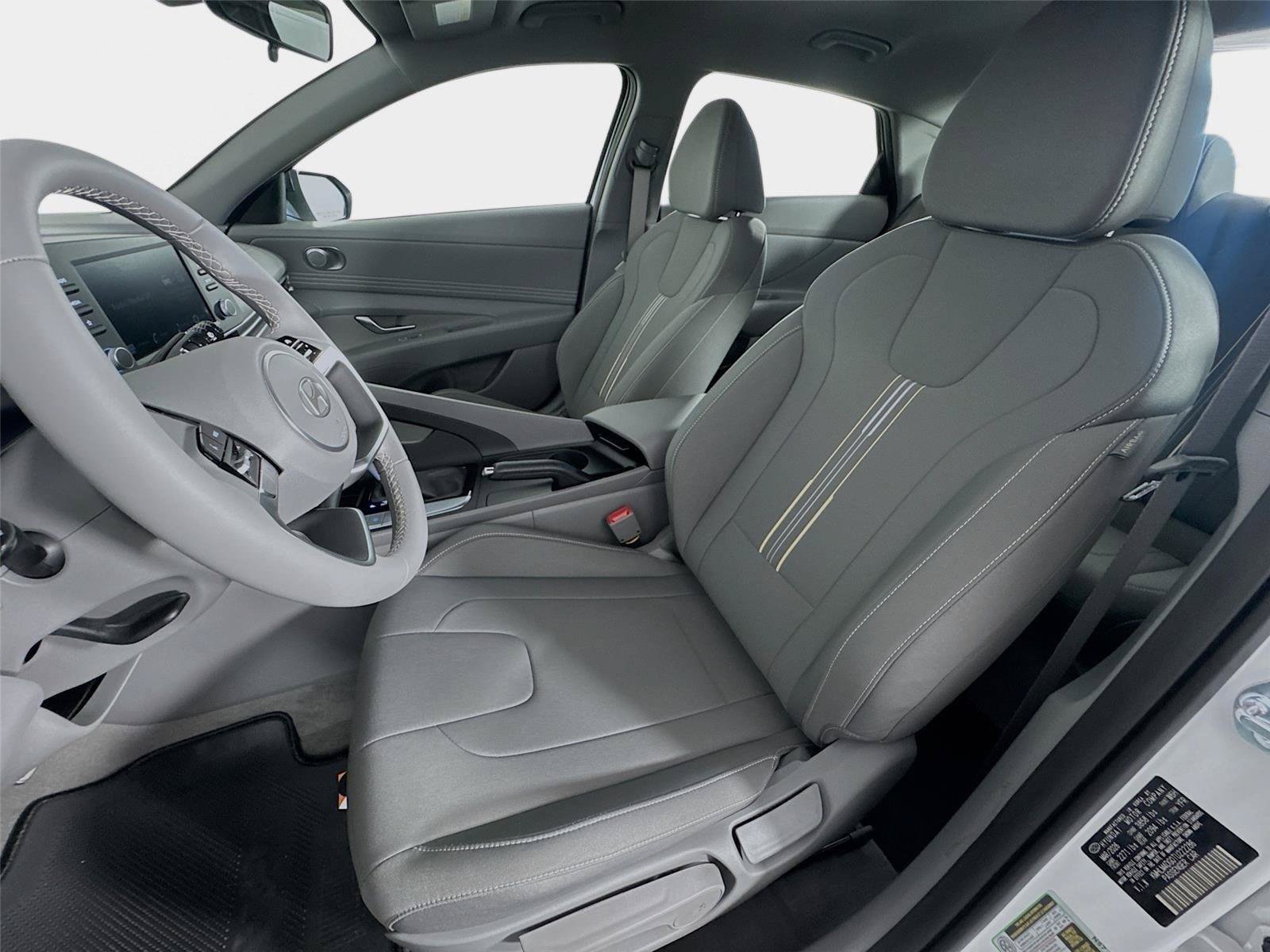 New 2026 Hyundai Elantra Sport FWD image 11