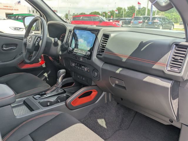 Used 2024 Nissan Frontier Pro-X w/ Technology Package RWD image 27