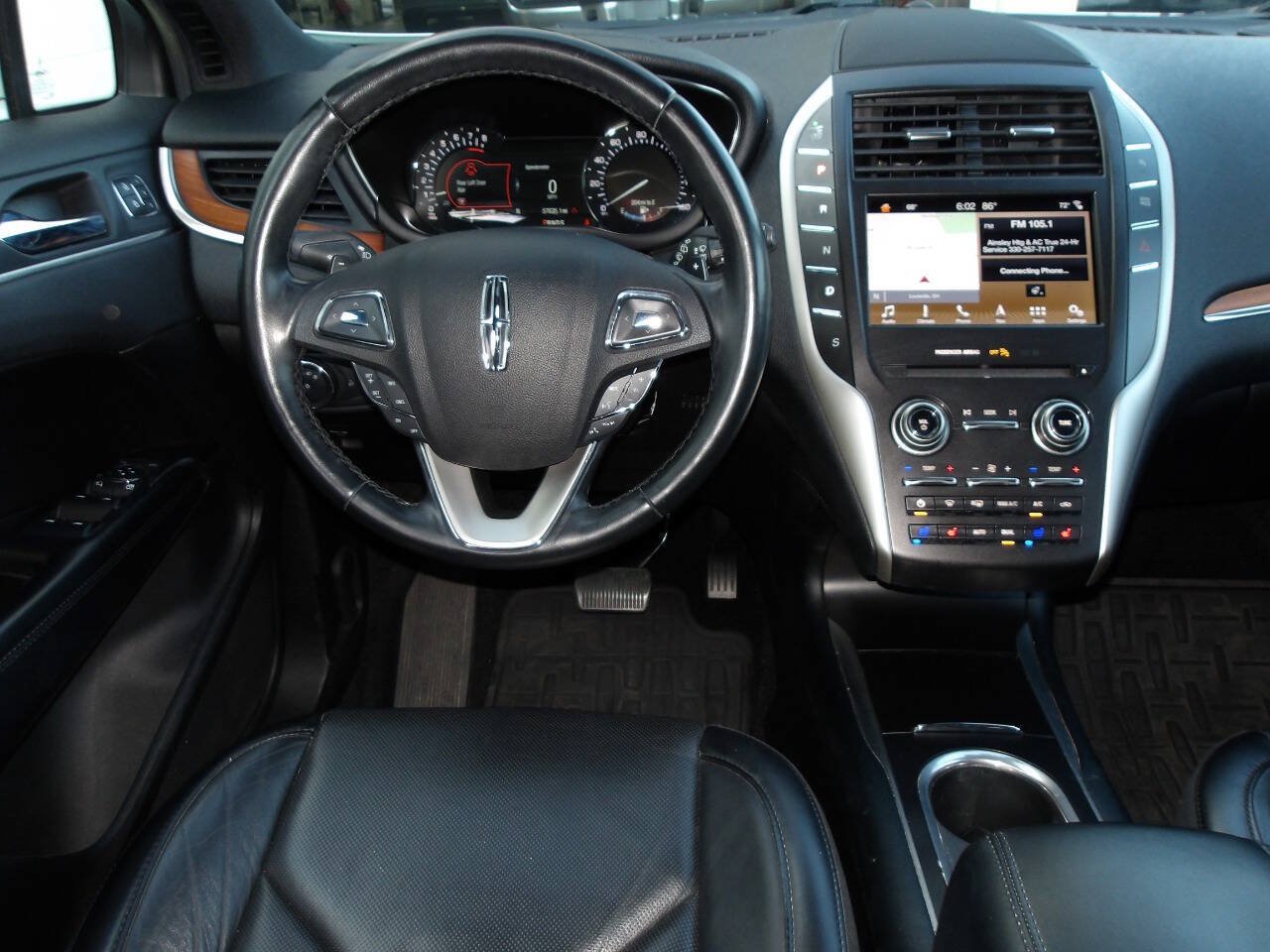 Used 2019 Lincoln MKC Reserve w/ MKC Climate Package FWD image 12