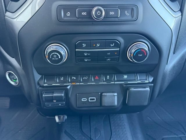Certified 2025 Chevrolet Silverado 2500 Custom w/ Custom Value Package AWD/4WD image 37