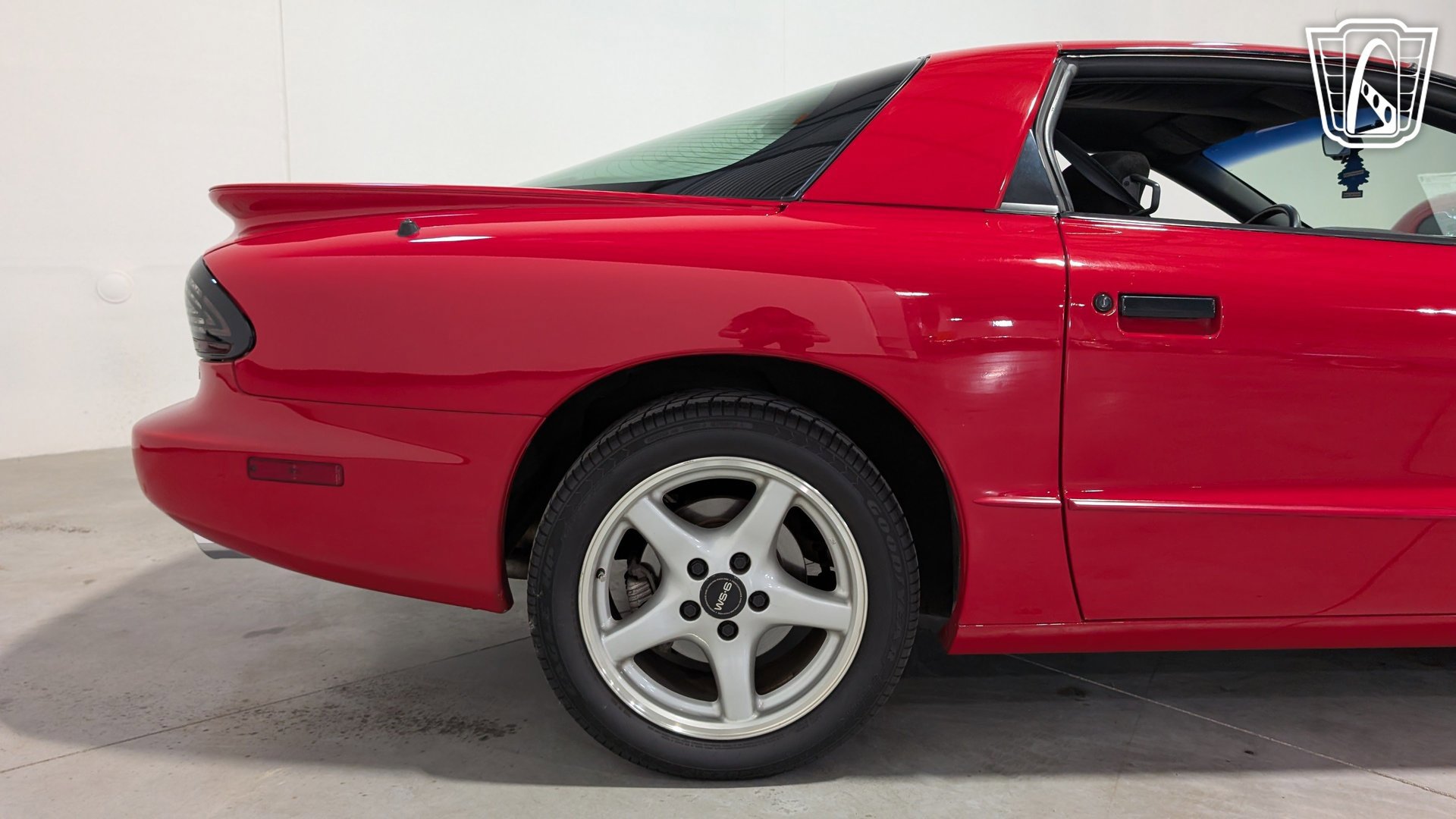Used 1996 Pontiac Firebird Formula image 36