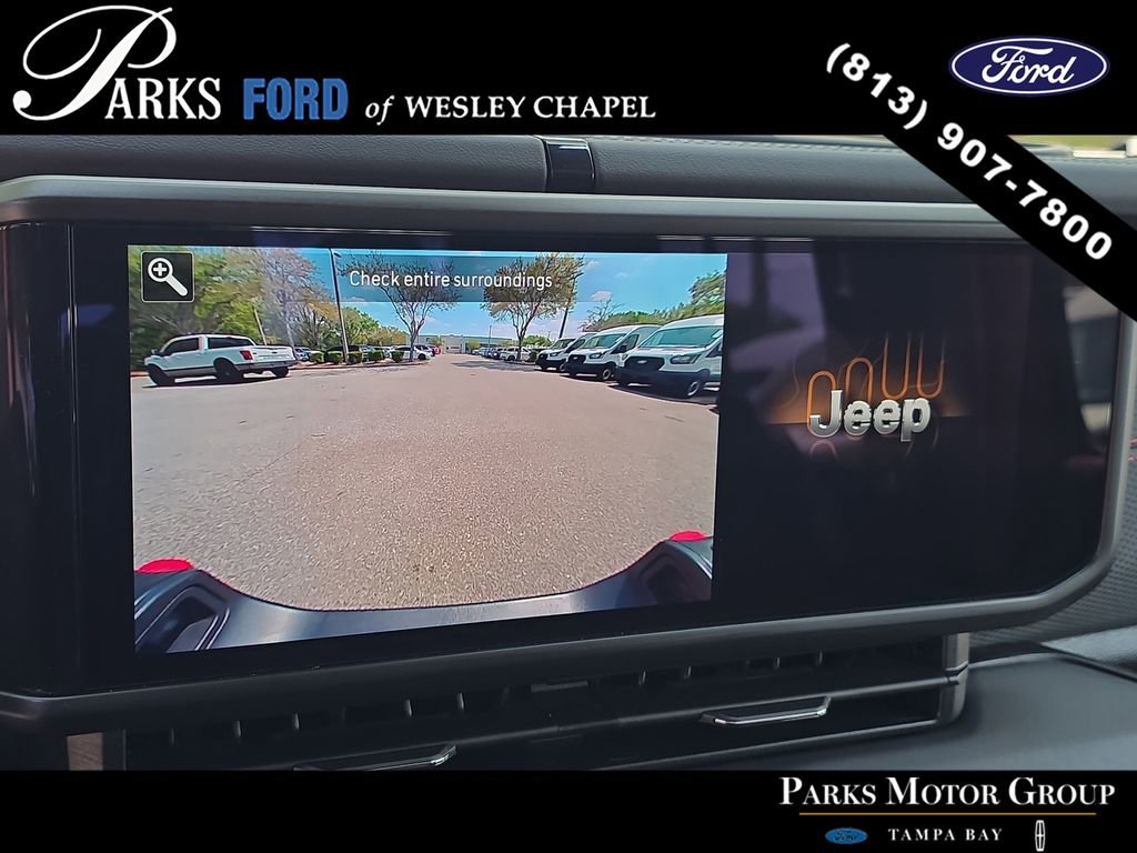 Used 2025 Jeep Gladiator Rubicon w/ Safety Group image 21