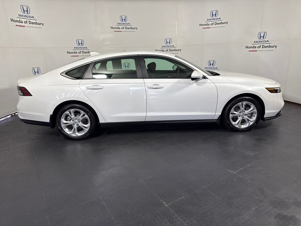 Used 2023 Honda Accord LX image 3
