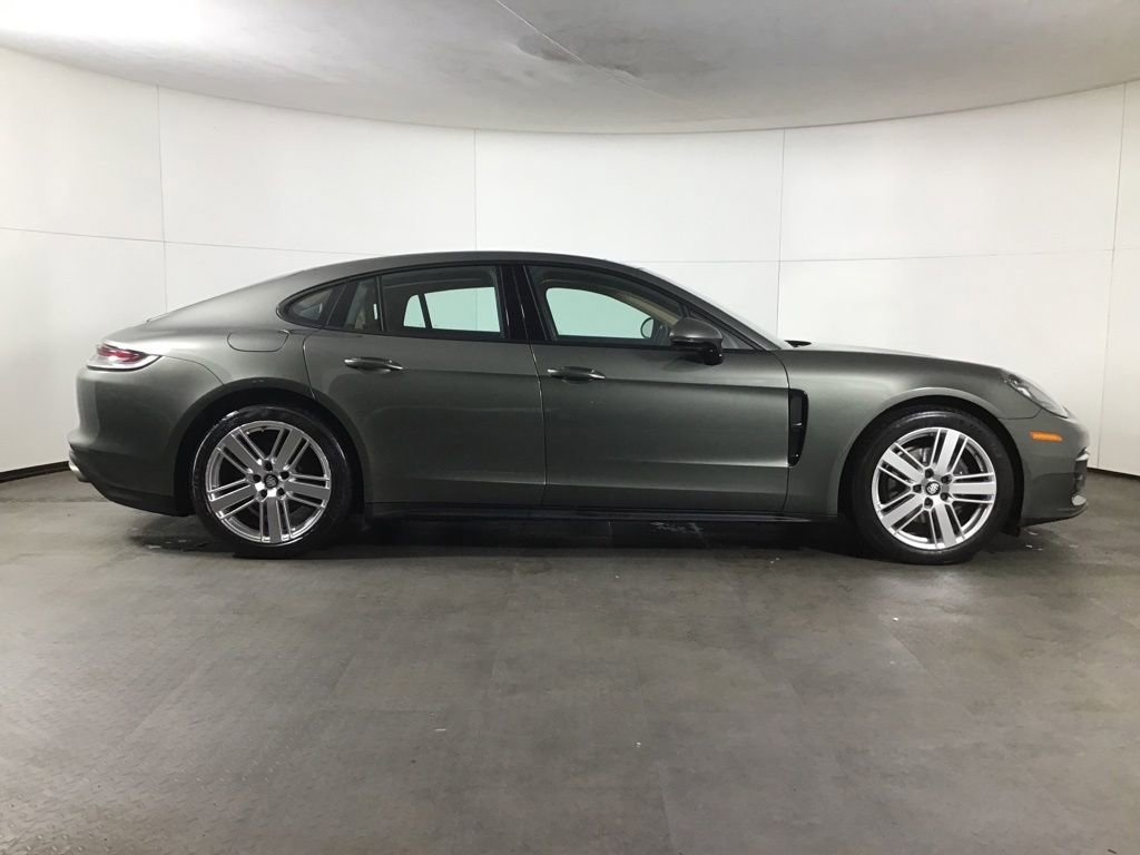 Certified 2022 Porsche Panamera 4 AWD/4WD image 8