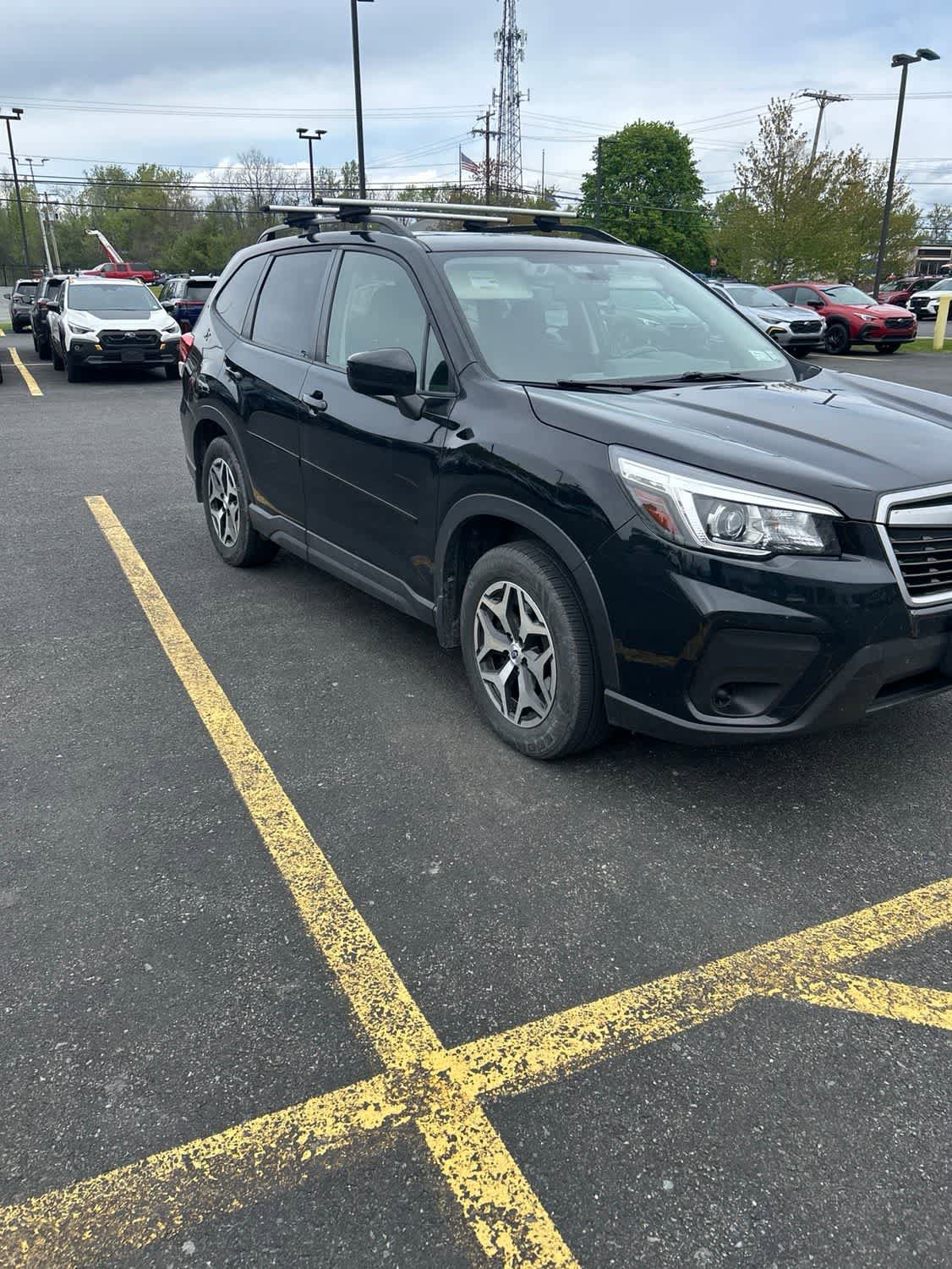 Used 2020 Subaru Forester Premium AWD/4WD image 4