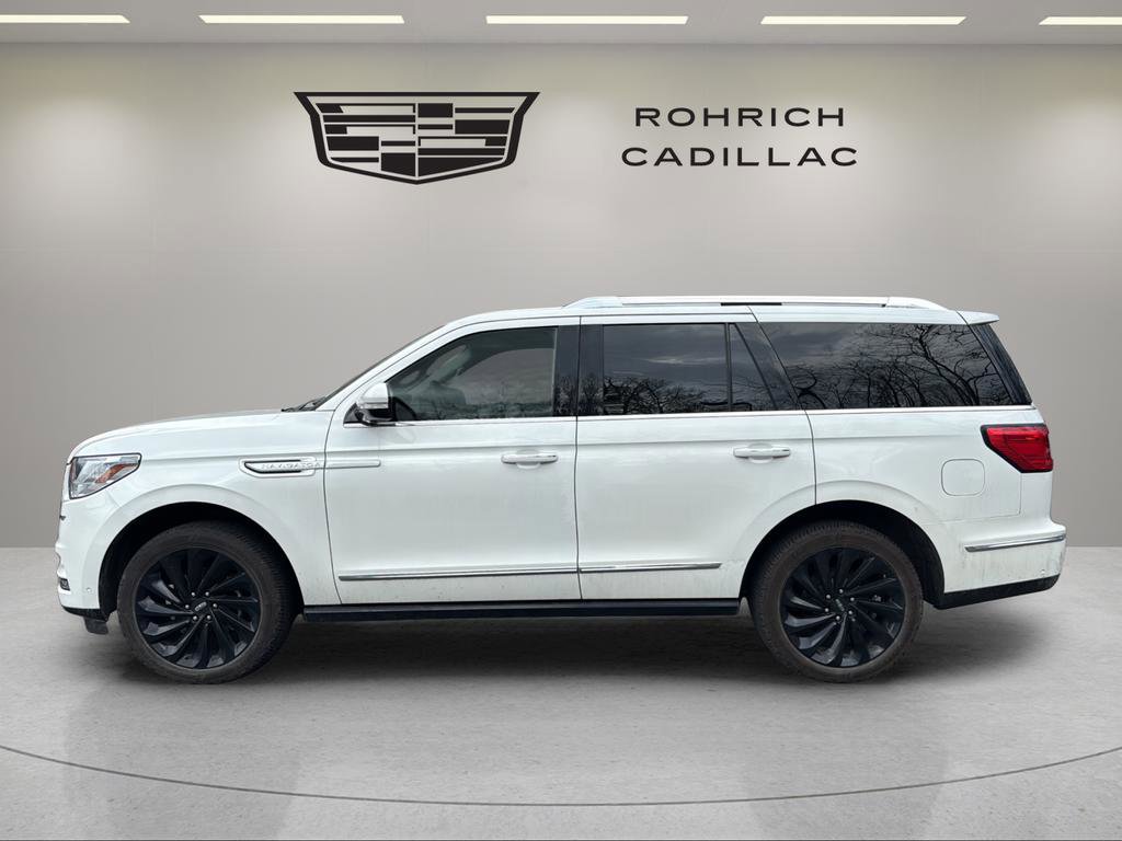 Used 2021 Lincoln Navigator Reserve AWD/4WD image 9