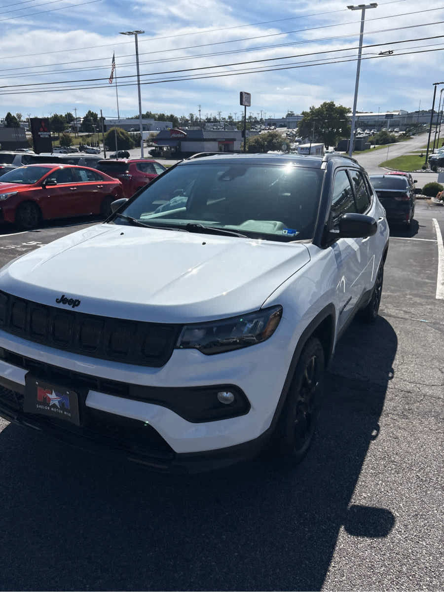 Used 2022 Jeep Compass Latitude w/ Convenience Group AWD/4WD image 22