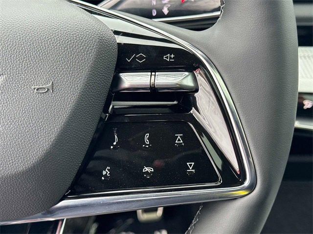 New 2026 Cadillac Optiq Sport 2 image 25