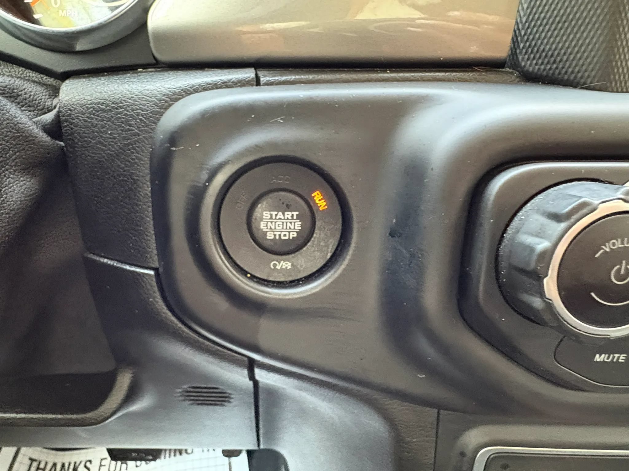 Used 2019 Jeep Wrangler Unlimited Sahara w/ LED Lighting Group AWD/4WD image 38