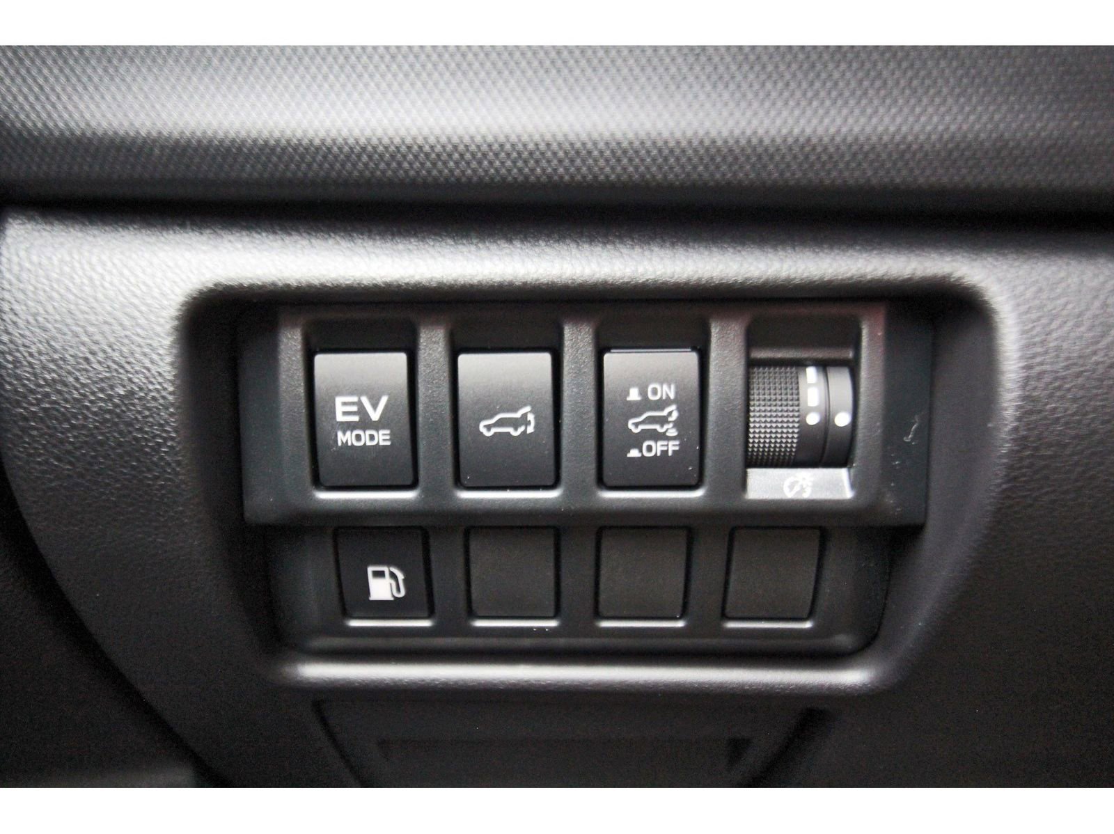 New 2026 Subaru Forester Touring AWD/4WD image 15