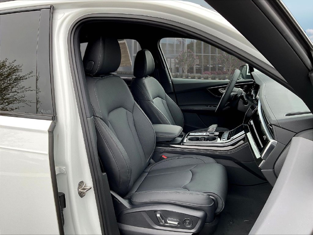 New 2026 Audi Q7 3.0T Prestige AWD/4WD image 11