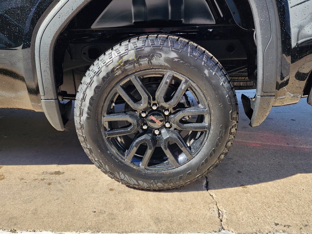 New 2026 GMC Sierra 1500 Elevation image 50