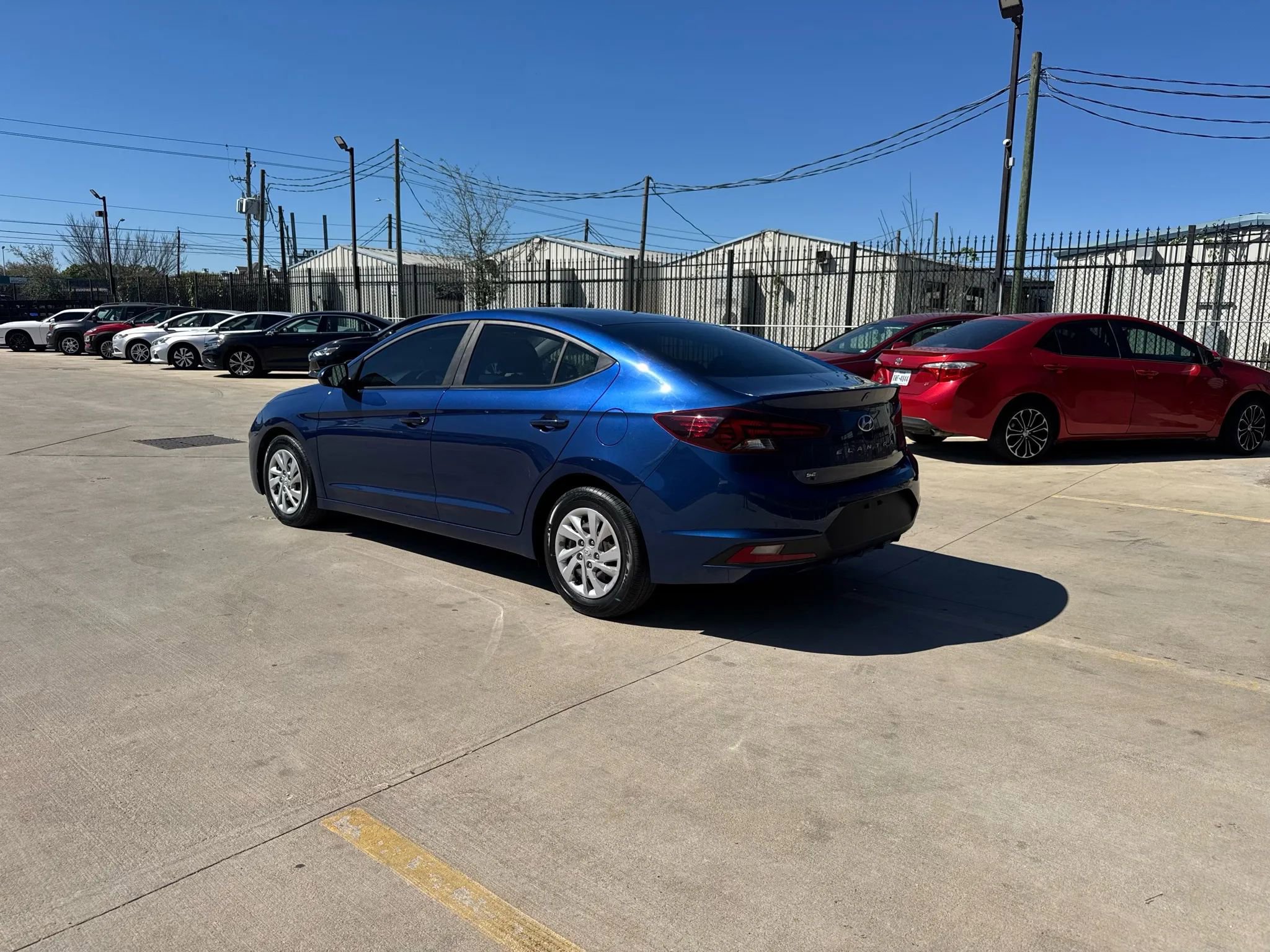 Used 2020 Hyundai Elantra SE image 5