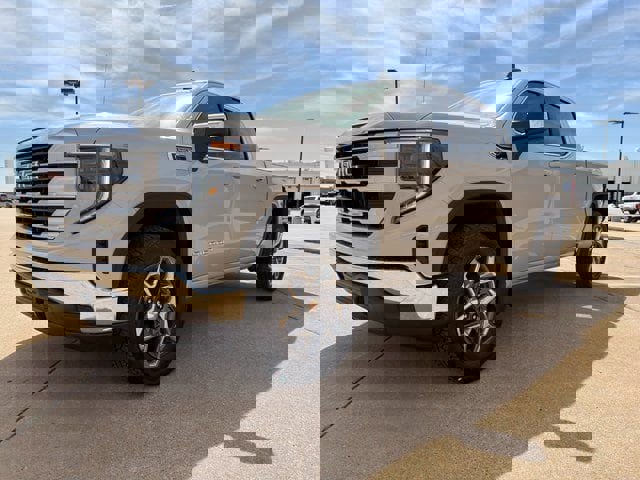New 2026 GMC Sierra 1500 SLE w/ Preferred Package image 11