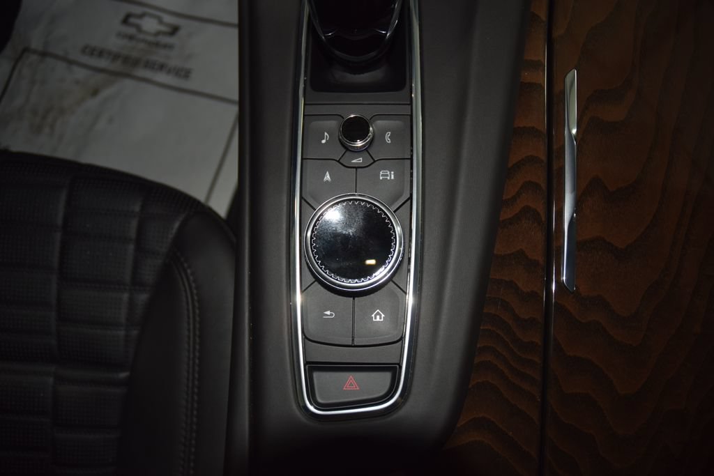 Used 2024 Cadillac Escalade Sport Platinum w/ Heavy-Duty Trailer Package AWD/4WD image 37