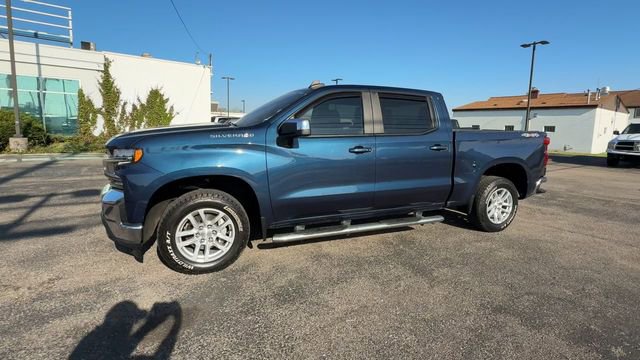 Used 2021 Chevrolet Silverado 1500 LT AWD/4WD image 4