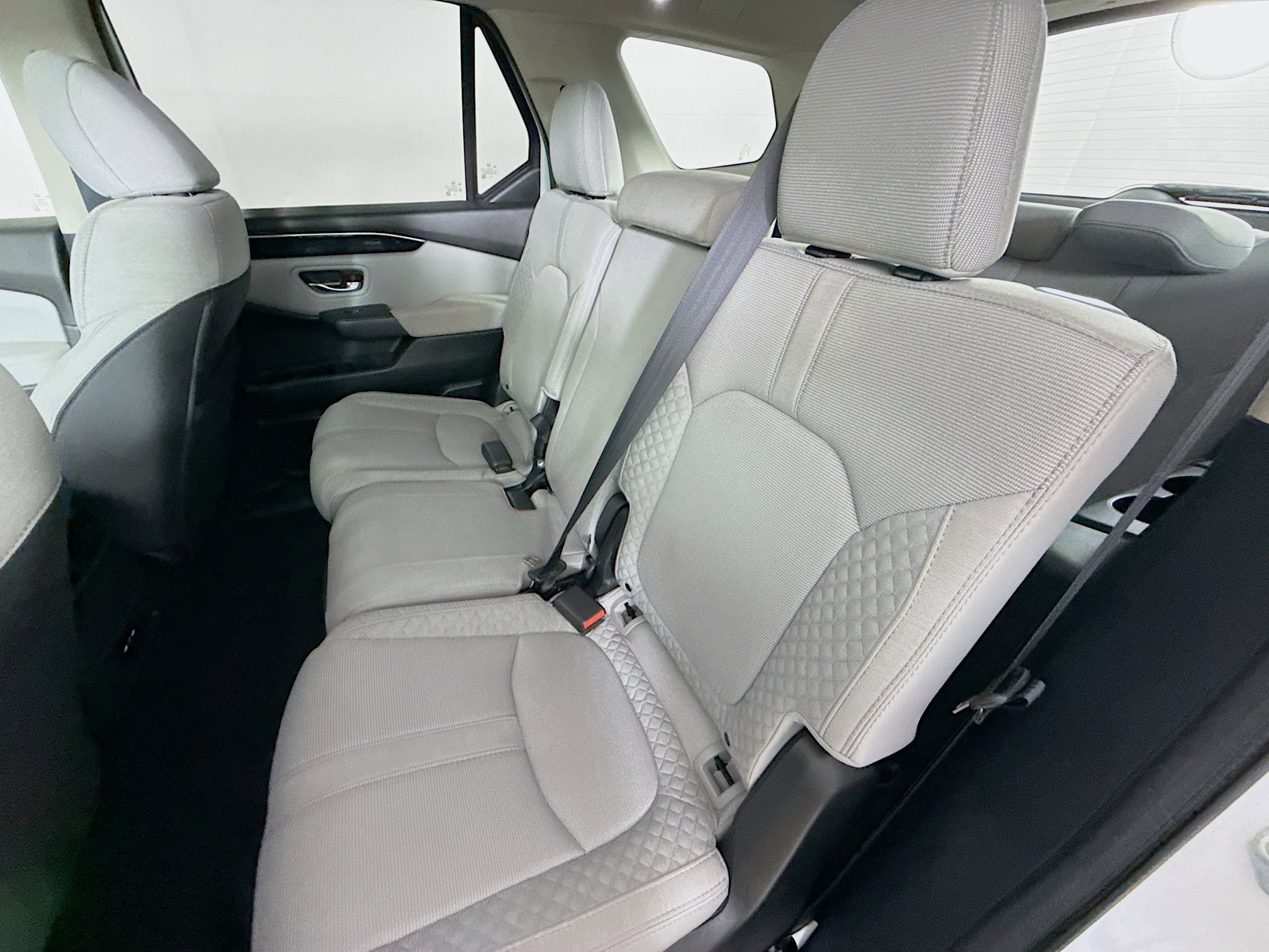 Used 2024 Honda Pilot LX image 27