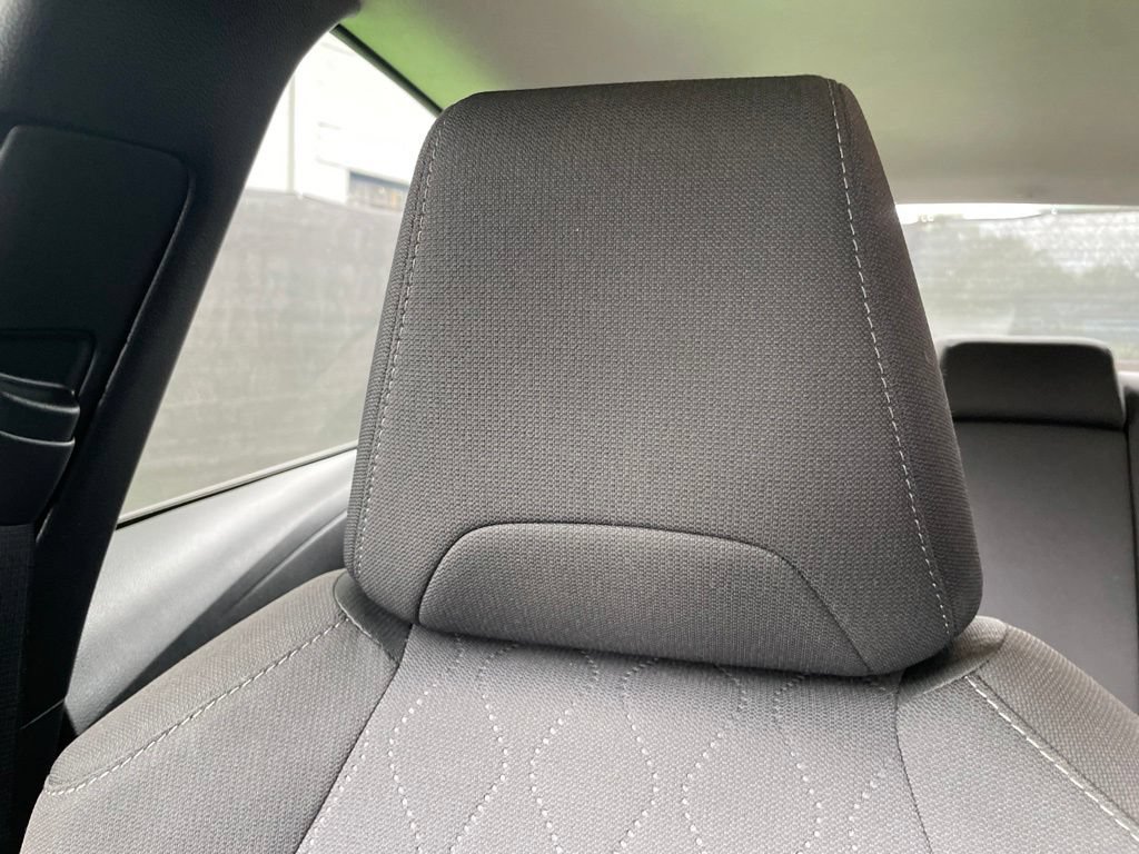 Used 2020 Toyota Corolla LE FWD image 14