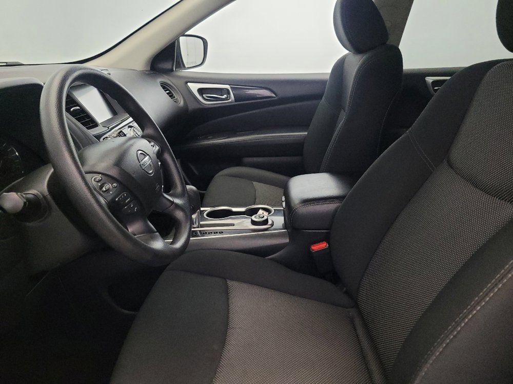 Used 2019 Nissan Pathfinder S AWD/4WD image 17