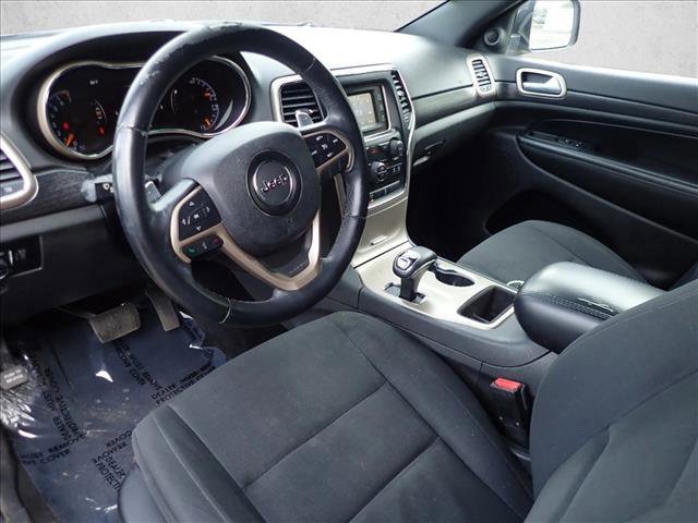 Used 2014 Jeep Grand Cherokee Laredo w/ Quick Order Package 23E AWD/4WD image 10