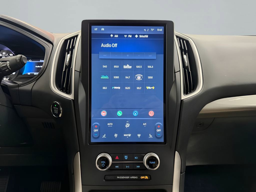 Used 2023 Ford Edge SEL image 25