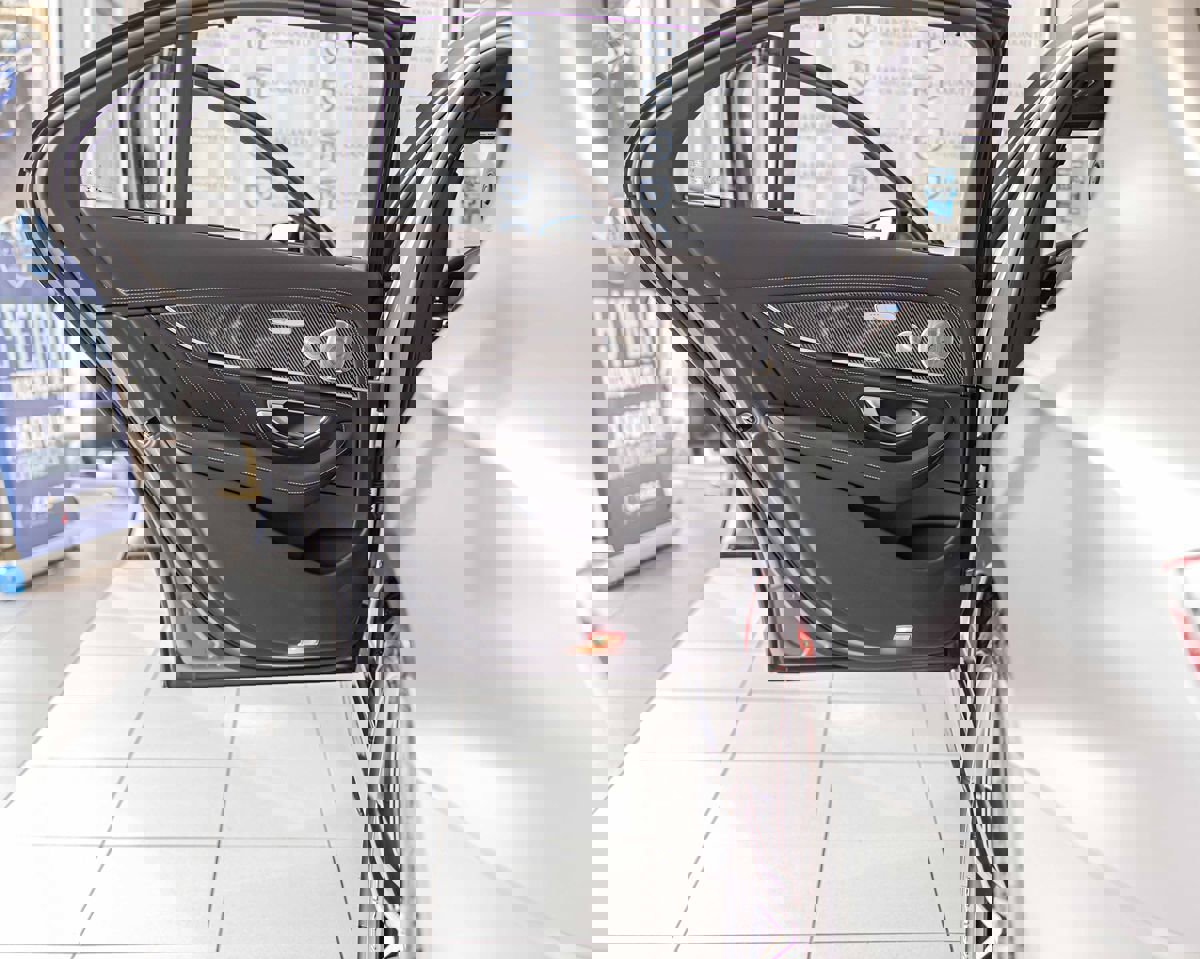 Used 2021 Mercedes-Benz E 63 AMG S image 35