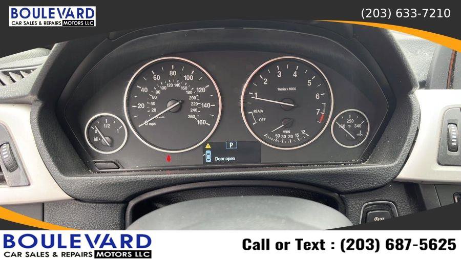 Used 2014 BMW 320i Sedan RWD image 23