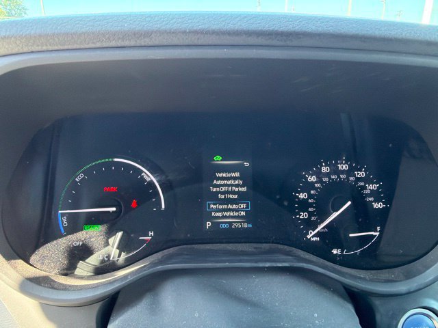Used 2023 Toyota Sienna XLE w/ XLE Plus Package FWD image 13