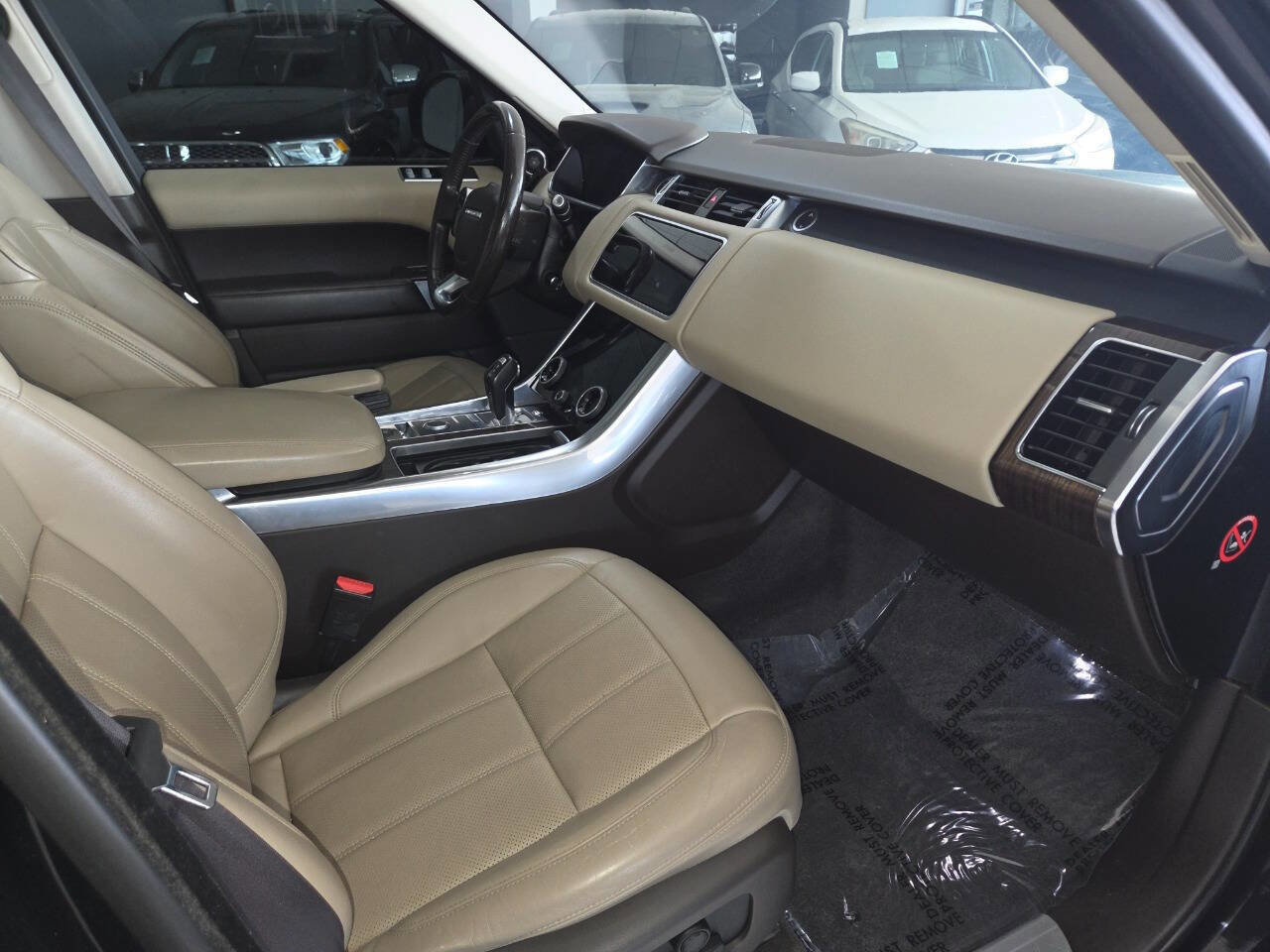 Used 2018 Land Rover Range Rover Sport HSE AWD/4WD image 29