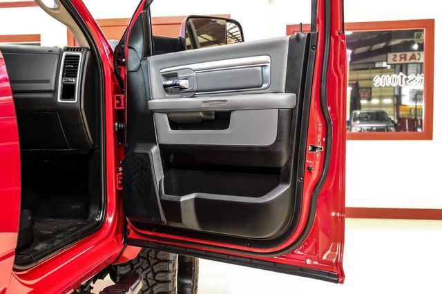 Used 2018 RAM 2500 SLT w/ Cold Weather Group AWD/4WD image 47