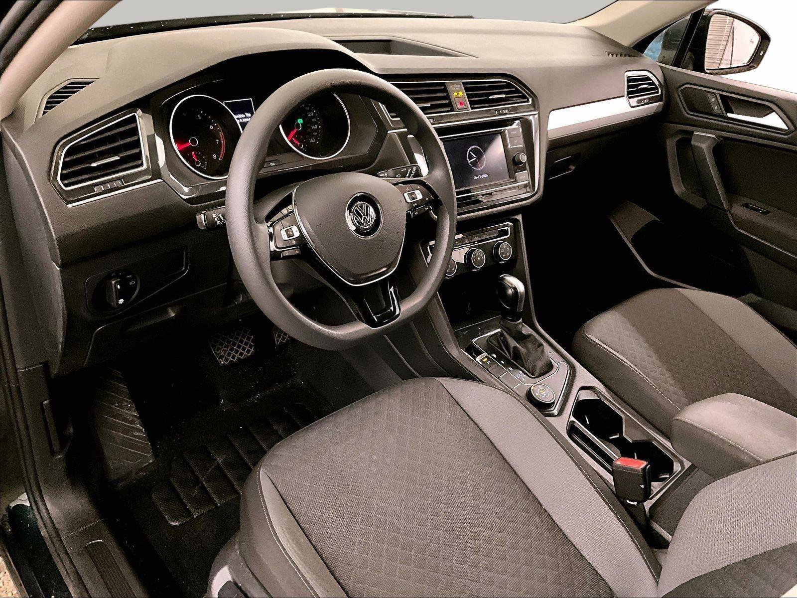Used 2019 Volkswagen Tiguan S w/ Driver Assistance Package AWD/4WD image 13
