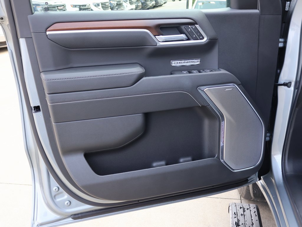 New 2026 GMC Sierra 1500 Denali w/ Denali Reserve Package image 11