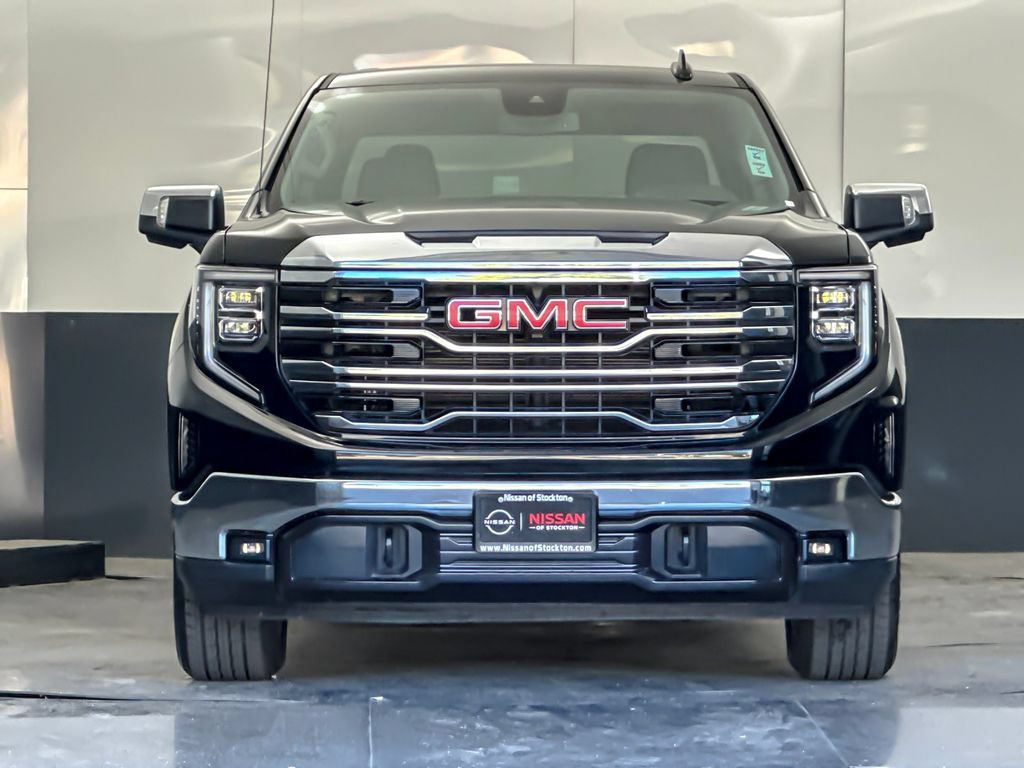 Used 2025 GMC Sierra 1500 SLT AWD/4WD image 8