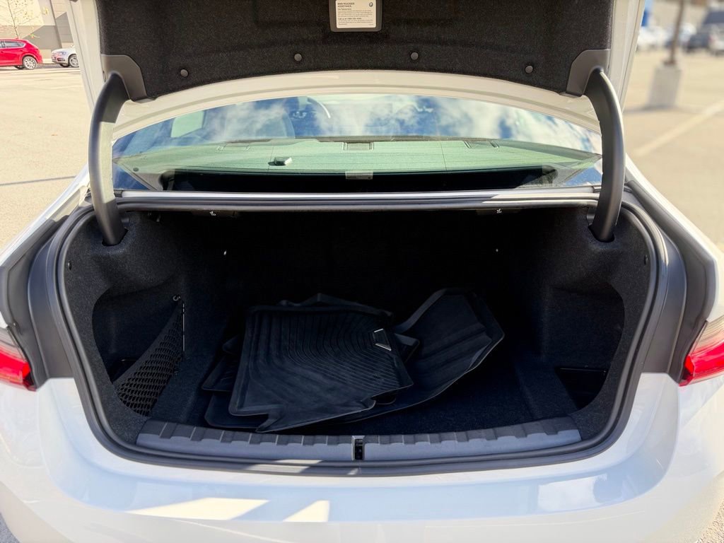 Certified 2023 BMW 330i xDrive Sedan w/ Driving Assistance Package image 6