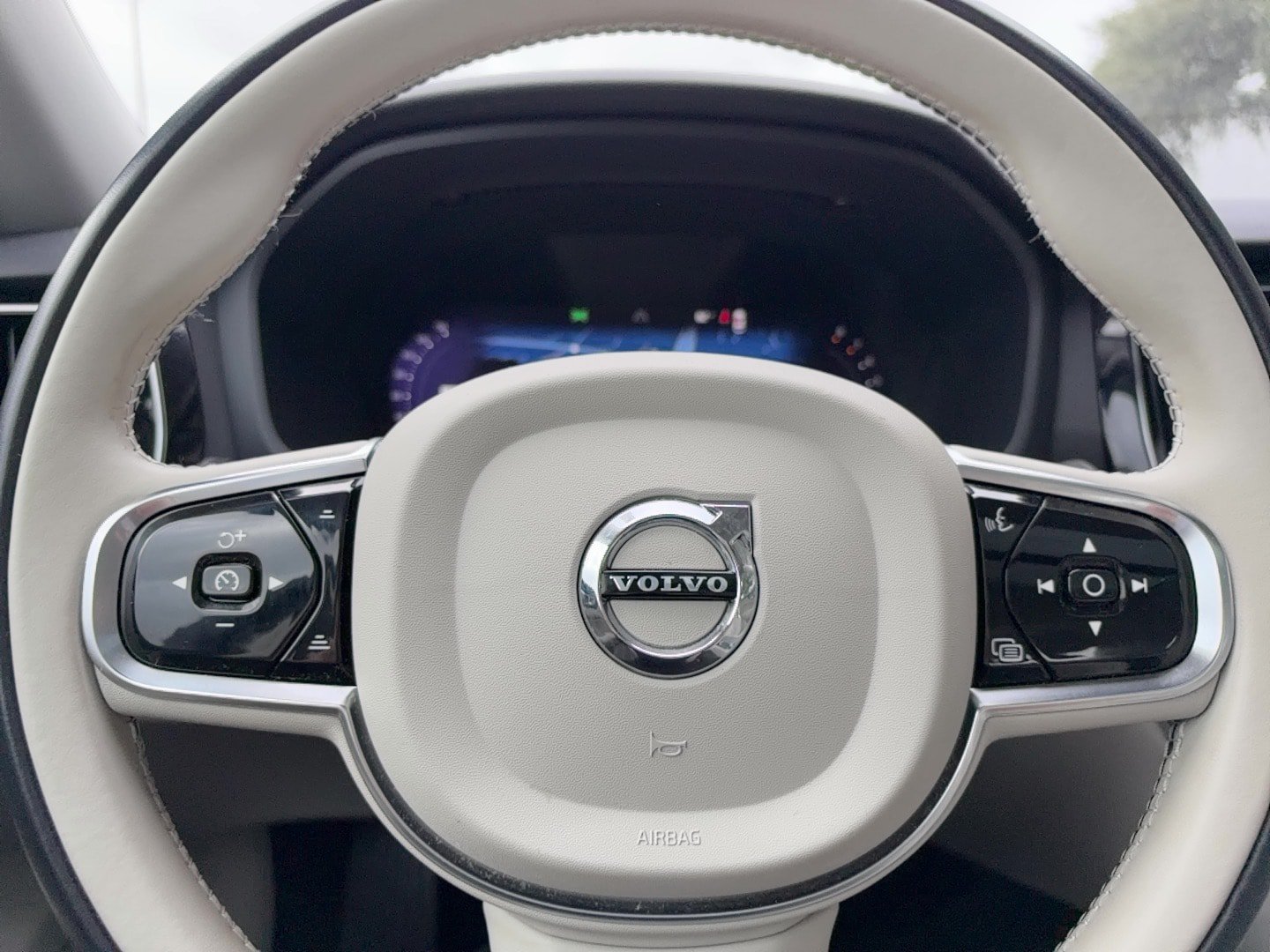 Certified 2024 Volvo S60 B5 Plus FWD image 18