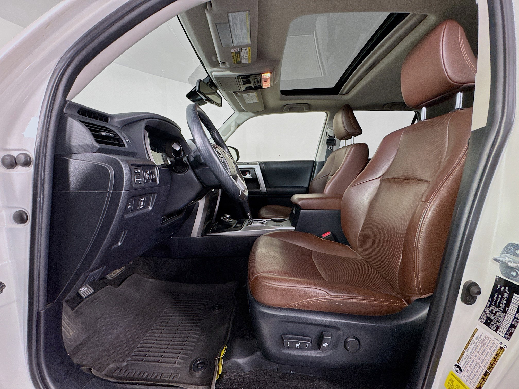 Certified 2021 Toyota 4Runner Limited AWD/4WD image 22