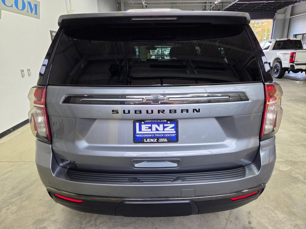 Used 2021 Chevrolet Suburban Z71 AWD/4WD image 6