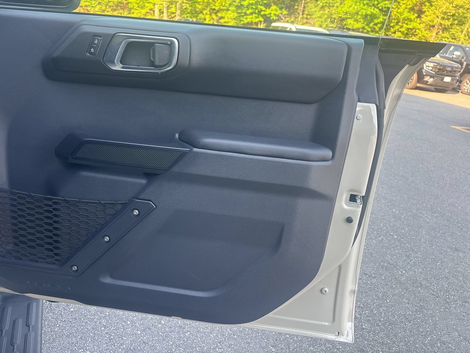 Used 2025 Ford Bronco Outer Banks AWD/4WD image 42