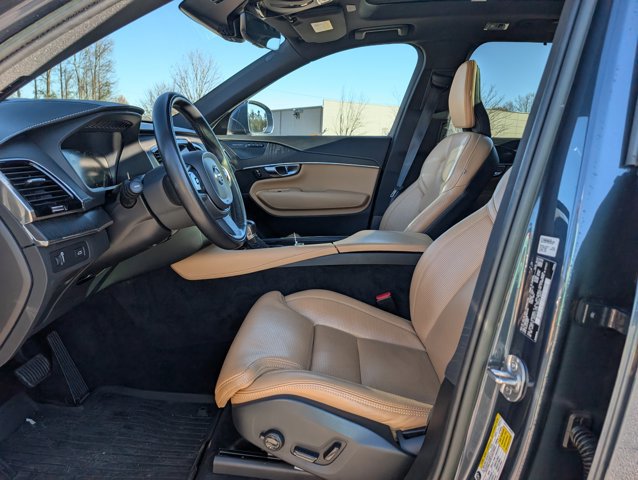 Used 2022 Volvo XC90 T6 Inscription w/ Advanced Package AWD/4WD image 18