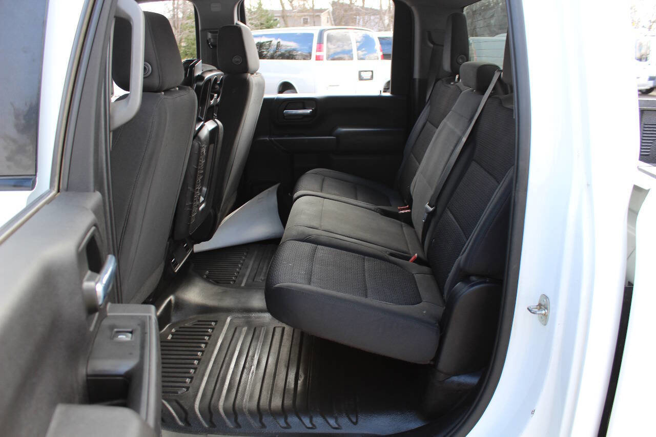Used 2023 GMC Sierra 2500 Pro w/ Convenience Package image 15
