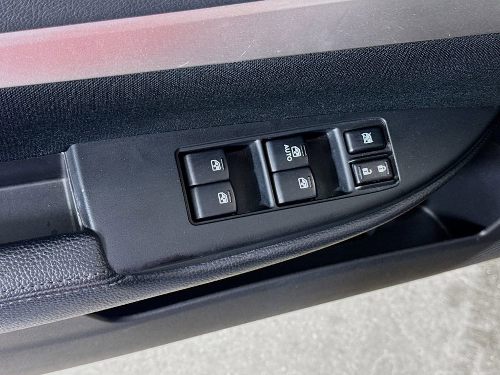 Used 2013 Subaru Outback 2.5i Premium w/ All-Weather Pkg image 16