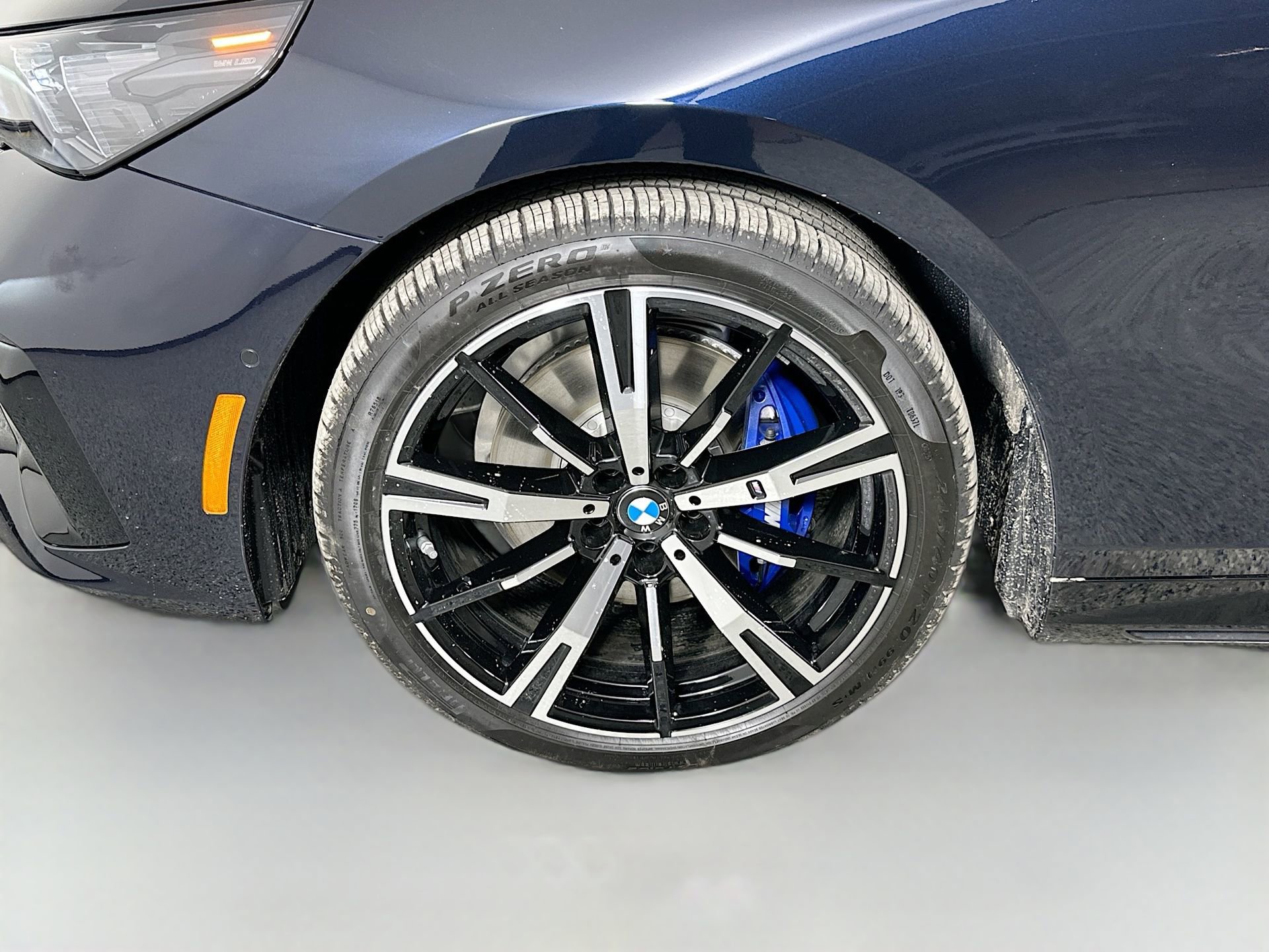 New 2026 BMW 530i xDrive 530i xDrive w/ M Sport Package image 32