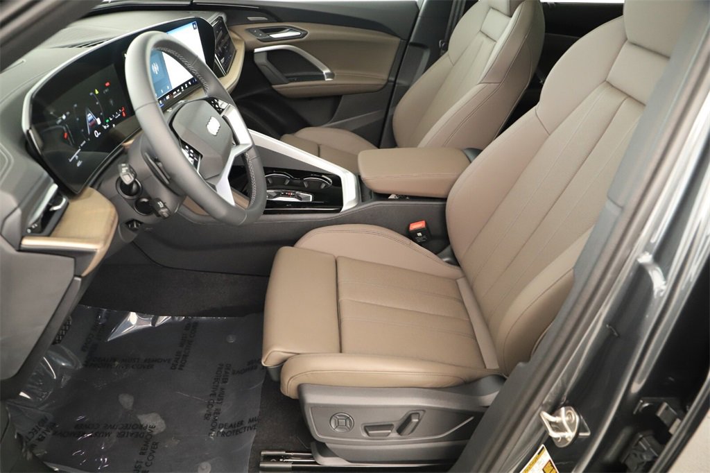 New 2025 Audi Q5 Prestige image 24