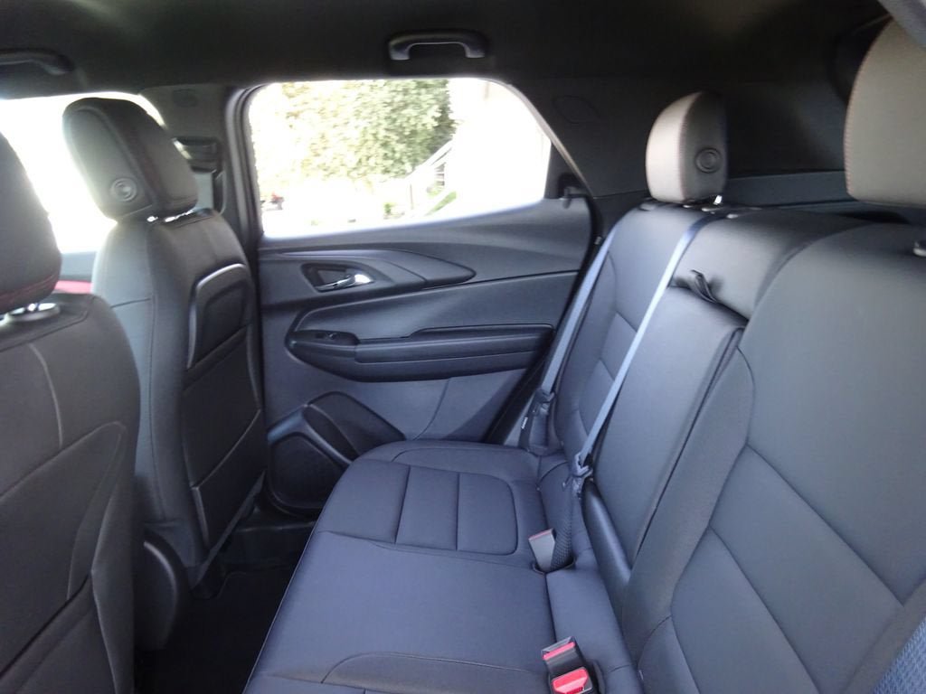 New 2026 Chevrolet TrailBlazer RS w/ Convenience Package FWD image 19