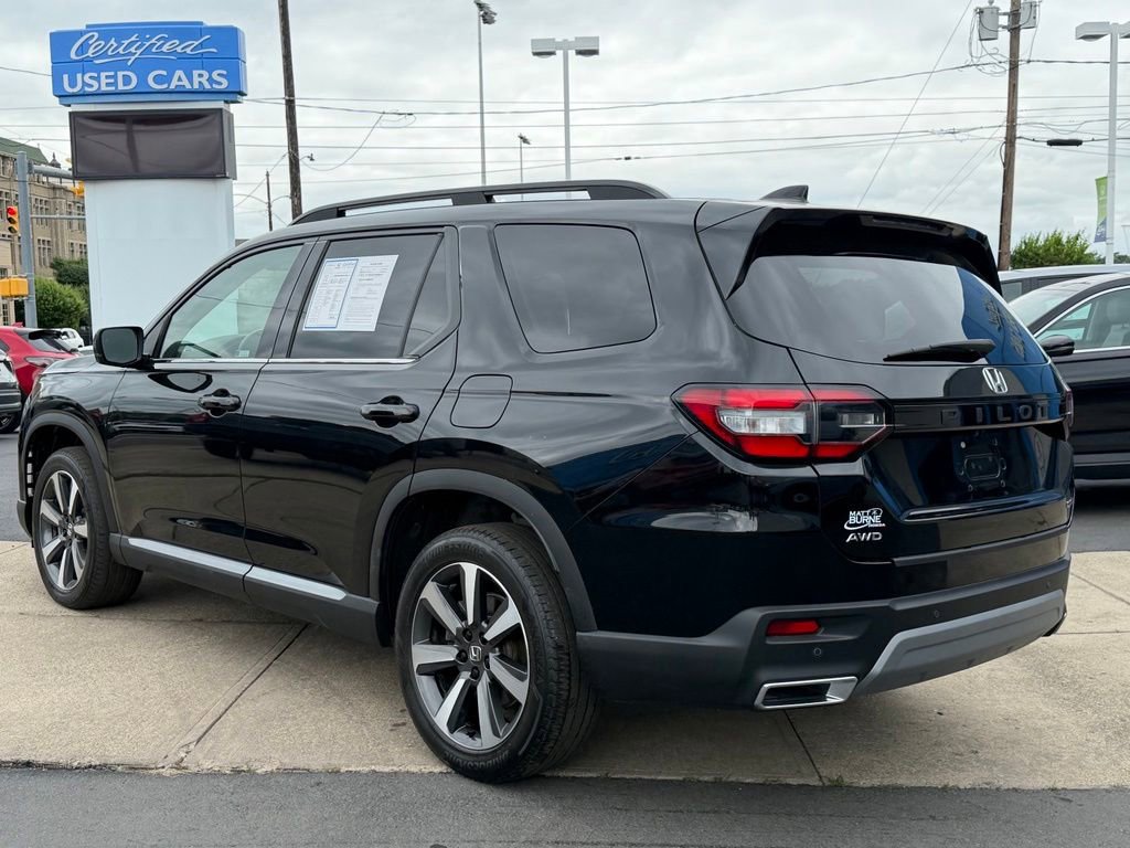 Used 2023 Honda Pilot Touring image 27