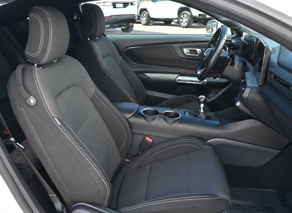 Used 2025 Ford Mustang GT image 19