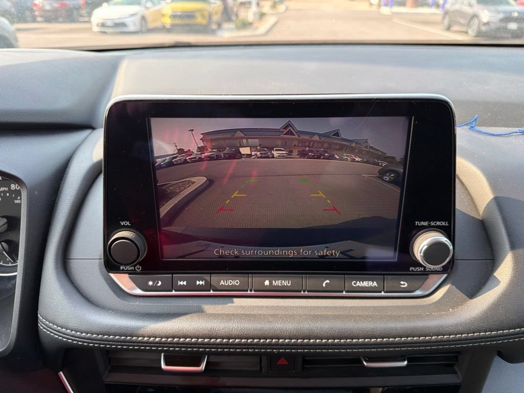 Used 2024 Nissan Rogue SV FWD image 28
