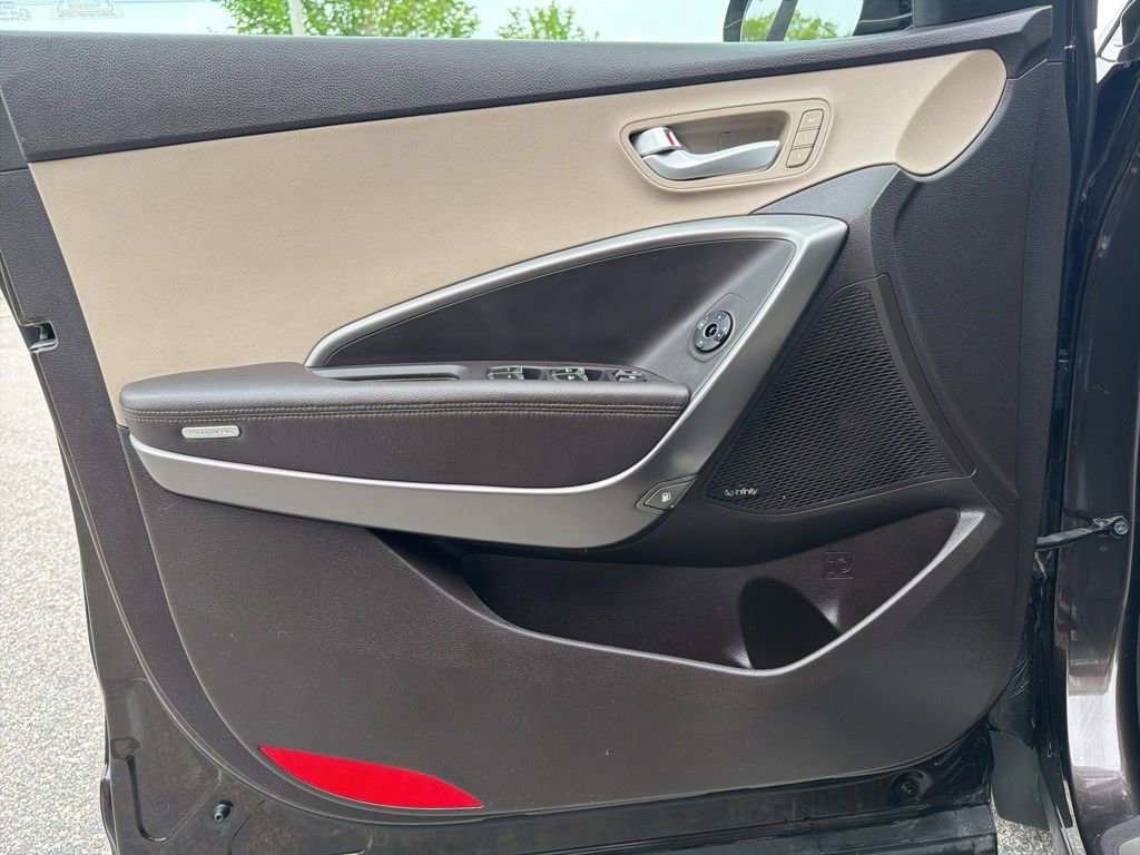 Used 2017 Hyundai Santa Fe Limited FWD image 8