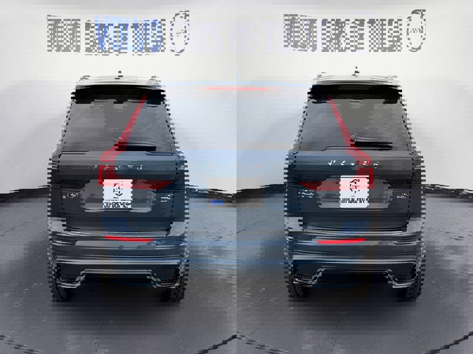 New 2026 Volvo XC60 B5 Ultra w/ Protection Package Premier image 4