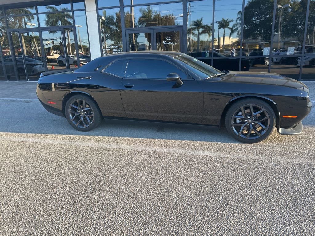 Used 2023 Dodge Challenger R/T w/ Blacktop Package image 2